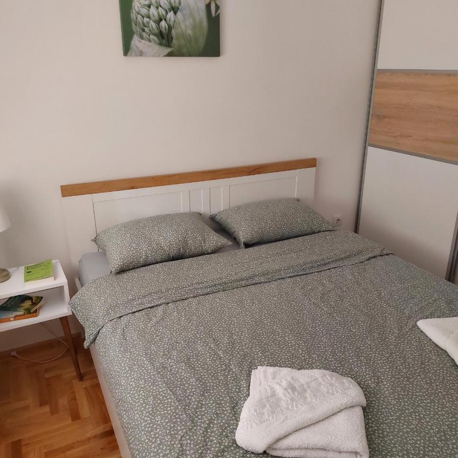 Stan Na Dan Mb Istocno Sarajevo Appartement *